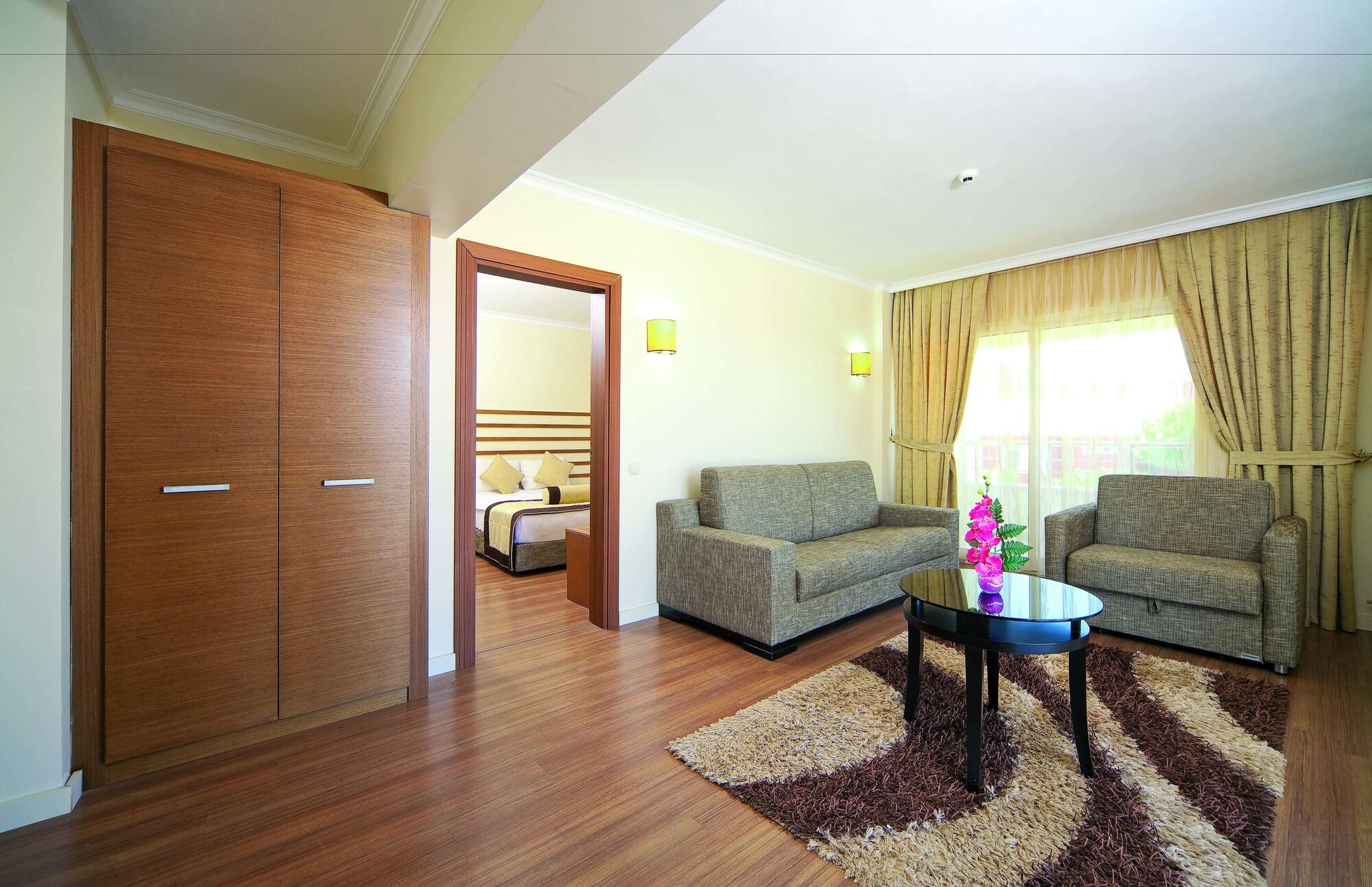 Hotel Akbulut & Spa Guzelcamlı Exteriör bild